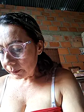 Mia-funny20 online show from March 30, 2026, 7:37 pm