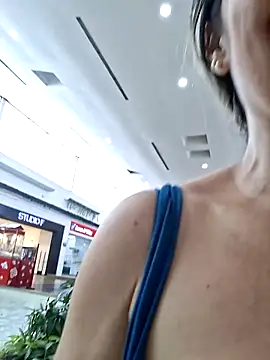 Snapshot of Mia-funny20 chatting on February 3, 2026, 8:25 pm Mia-funny20 online show from February 3, 2026, 8:25 pm