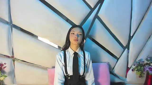 Aurora 18 online show from February 21, 2026, 3:03 pm