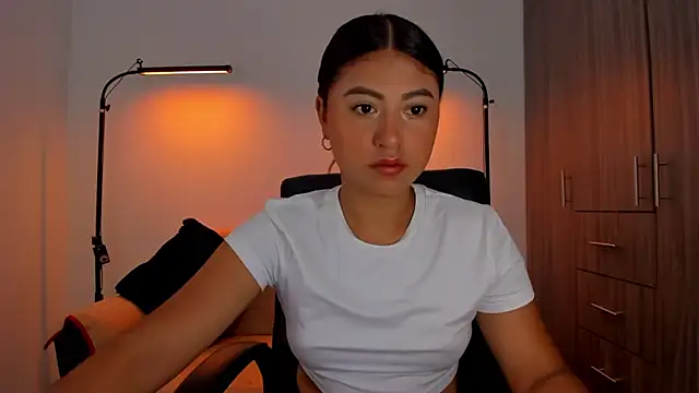 Snapshot of cloy_baby__ chatting on October 29, 2025, 10:25 am cloy baby online show from October 29, 2025, 10:25 am