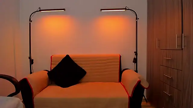 Snapshot of cloy_baby__ chatting on November 12, 2025, 10:19 am cloy baby online show from November 12, 2025, 10:19 am