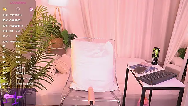 Sexydoll112 online show from November 5, 2025, 12:14 am