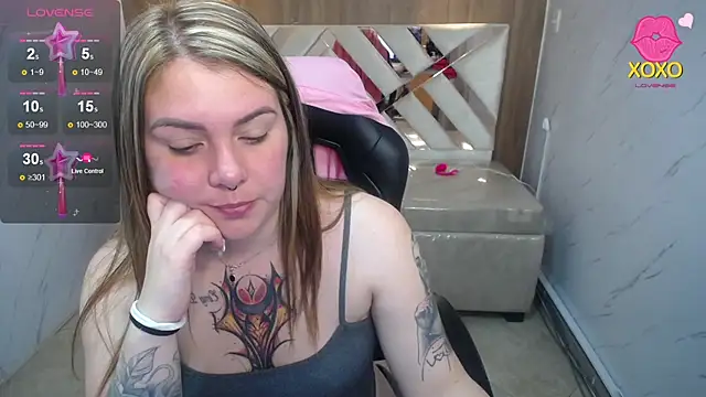 Paula b  online show from March 14, 2026, 12:44 pm