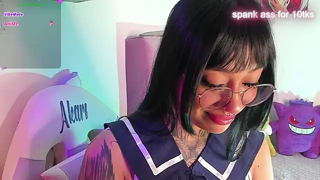 Snapshot of Akari1_Mischief chatting on January 6, 2025, 10:15 pm Akari1 Mischief online show from January 6, 2025, 10:15 pm