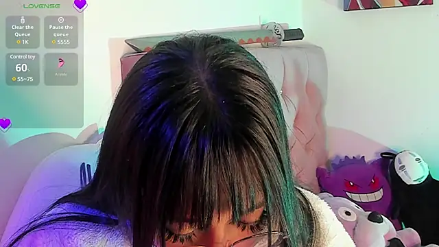 Snapshot of Akari1_Mischief chatting on December 31, 2024, 12:00 am Akari1 Mischief online show from December 31, 2024, 12:00 am