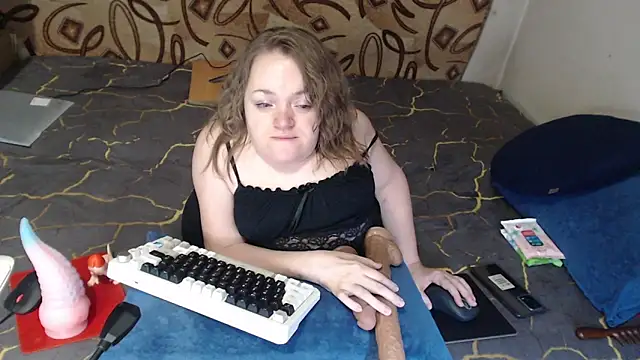 Snapshot of MiniNatalie chatting on February 26, 2025, 9:53 pm MiniNatalie online show from February 26, 2025, 9:53 pm