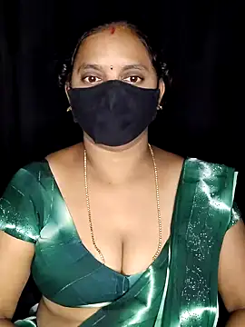 vintage-vibs online show from December 21, 2025, 8:20 pm