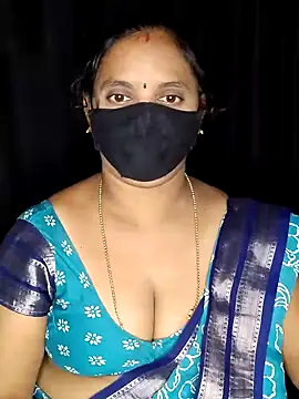 vintage-vibs online show from December 17, 2025, 3:33 am