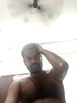 PVNRAO0831 online show from October 3, 2025, 6:53 pm