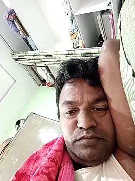 PVNRAO0831 online show from November 13, 2025, 11:36 am