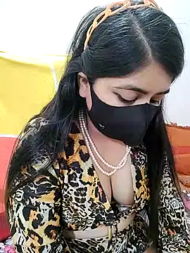 SHUBHI880 online show from March 3, 2025, 5:31 pm