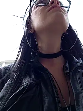 Isabella 21x online show from October 22, 2025, 3:22 pm