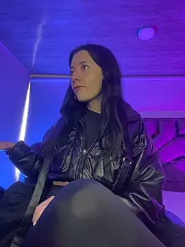 Snapshot of Isabella_21x chatting on April 25, 2026, 1:14 pm Isabella 21x online show from April 25, 2026, 1:14 pm
