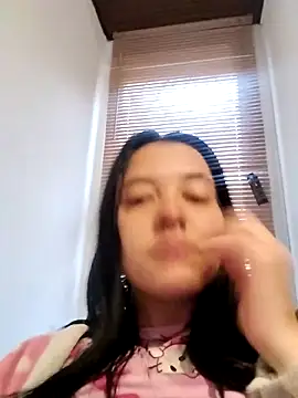 Isabella 21x online show from April 2, 2026, 11:50 am