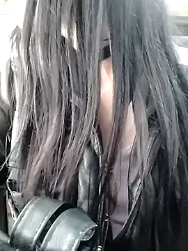 Isabella 21x online show from February 21, 2026, 12:51 pm