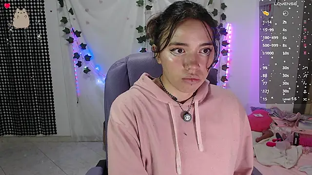 sophie north online show from February 8, 2026, 12:30 am