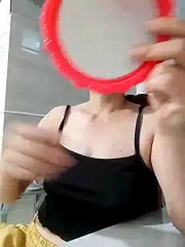 Snapshot of Aninyin22 chatting on June 29, 2026, 10:15 am Aninyin22 online show from June 29, 2026, 10:15 am