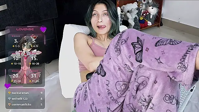 Camila---torres online show from April 7, 2026, 2:19 pm