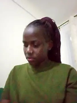 sexyhamida online show from April 24, 2026, 6:43 pm