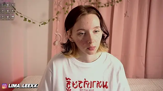 LimaLexxx online show from September 20, 2025, 5:51 pm