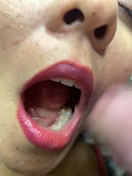 mayemarc online show from December 15, 2025, 9:20 pm