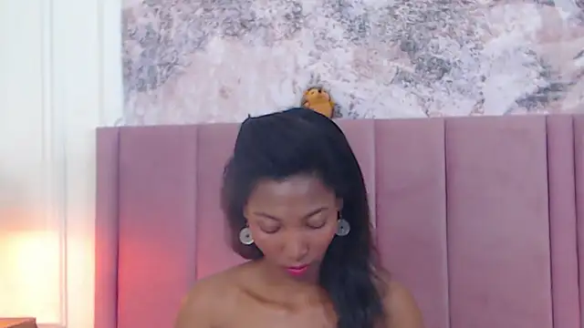 Snapshot of SabrinaDevill chatting on November 19, 2025, 1:11 pm SabrinaDevill online show from November 19, 2025, 1:11 pm