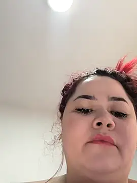 samanthakiss192 online show from February 10, 2026, 4:39 pm