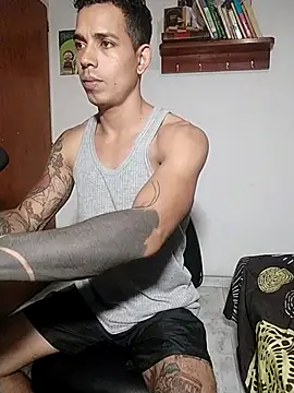 Snapshot of chero_95 chatting on November 19, 2025, 9:26 pm chero 95 online show from November 19, 2025, 9:26 pm