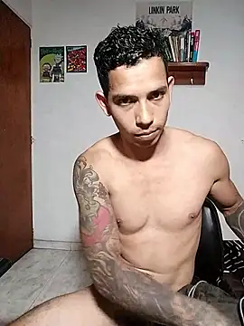 Snapshot of chero_95 chatting on October 20, 2025, 7:03 pm chero 95 online show from October 20, 2025, 7:03 pm