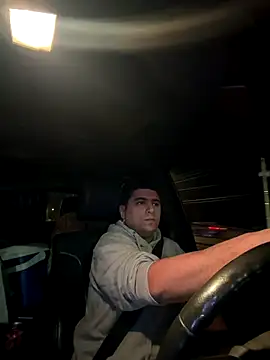 Snapshot of elwhite1996 chatting on November 15, 2025, 3:10 am elwhite1996 online show from November 15, 2025, 3:10 am