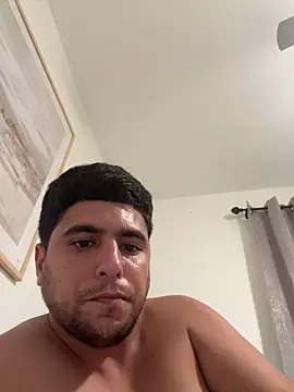 Snapshot of elwhite1996 chatting on November 23, 2025, 7:18 am elwhite1996 online show from November 23, 2025, 7:18 am