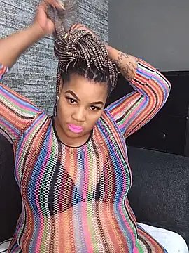 ExclusiveLeexx online show from November 7, 2025, 1:04 pm