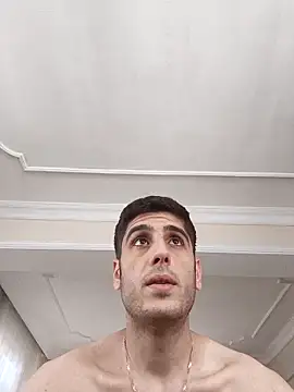 Snapshot of arenn1997 chatting on October 29, 2025, 12:26 pm arenn1997 online show from October 29, 2025, 12:26 pm