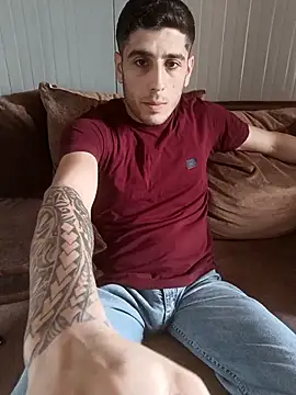 arenn1997 online show from March 24, 2026, 12:38 pm