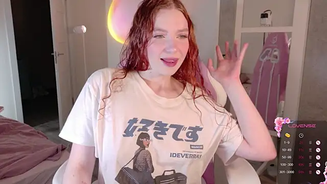 cinnabon girls online show from November 3, 2025, 1:00 am