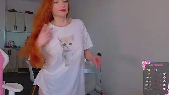 Snapshot of cinnabon_girls chatting on April 24, 2026, 4:42 pm cinnabon girls online show from April 24, 2026, 4:42 pm
