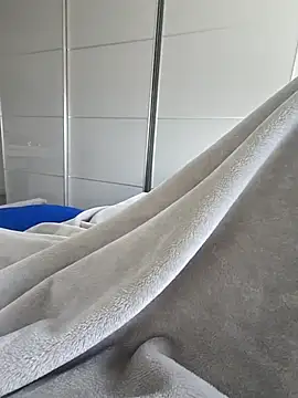 Hardmard online show from April 17, 2026, 4:43 pm