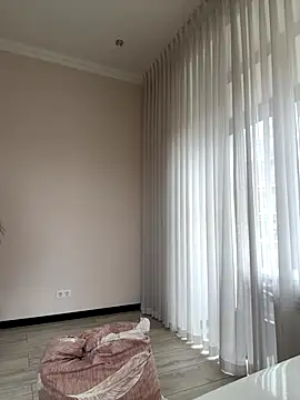 Hott Lolla online show from October 9, 2025, 7:09 am