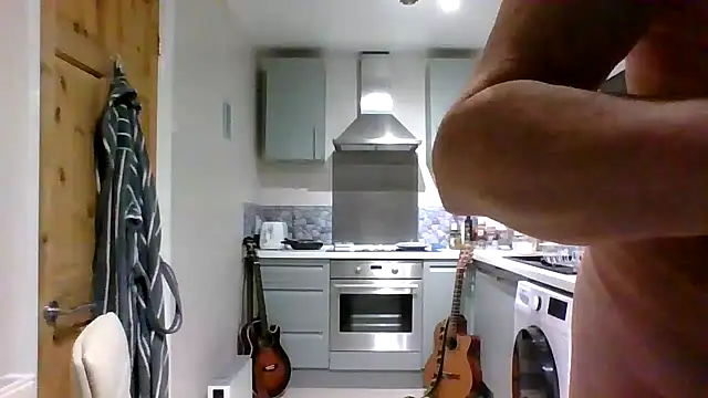 jimmybenido online show from December 18, 2025, 5:50 pm