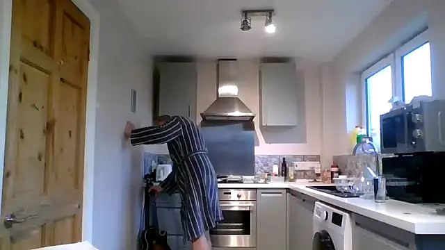 jimmybenido online show from March 23, 2026, 5:46 pm