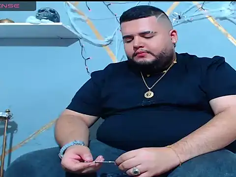 damian chubby online show from October 26, 2025, 3:07 am