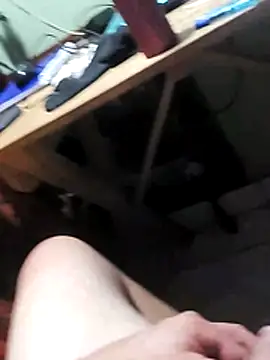 Snapshot of Cris29_84 chatting on November 18, 2025, 7:22 am Cris29 84 online show from November 18, 2025, 7:22 am