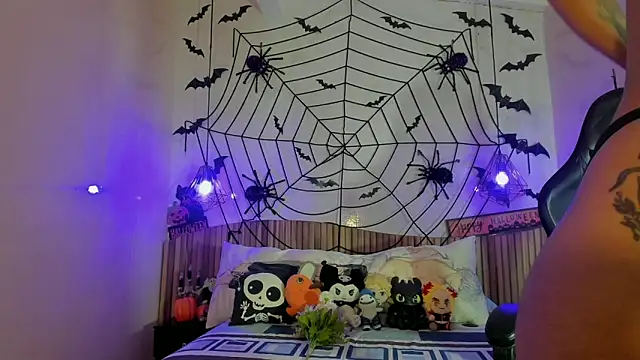 IamNayuta online show from October 24, 2025, 4:22 am