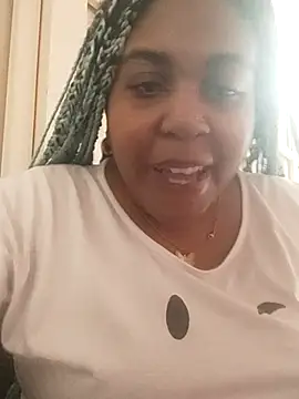 Snapshot of ELLA_KELLY chatting on March 4, 2025, 11:51 am ELLA KELLY online show from March 4, 2025, 11:51 am