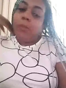 Snapshot of ELLA_KELLY chatting on February 15, 2025, 12:01 pm ELLA KELLY online show from February 15, 2025, 12:01 pm
