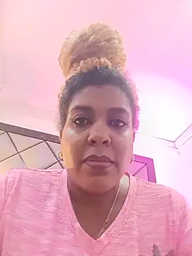 Snapshot of ELLA_KELLY chatting on June 9, 2026, 11:55 am ELLA KELLY online show from June 9, 2026, 11:55 am