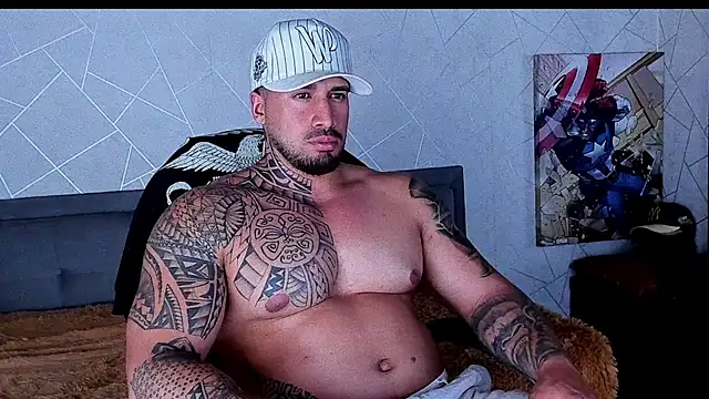 Snapshot of Cristian_Walker chatting on April 28, 2026, 10:58 pm Cristian Walker online show from April 28, 2026, 10:58 pm