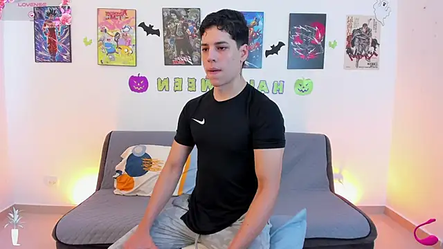 jonathanjoestar  online show from November 7, 2025, 8:24 pm