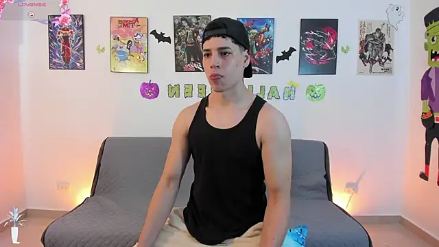 jonathanjoestar  online show from October 24, 2025, 8:19 pm