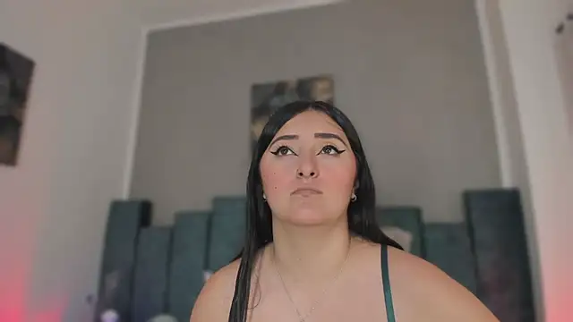 Snapshot of Kathia_Morelli chatting on February 23, 2026, 11:55 am Kathia Morelli online show from February 23, 2026, 11:55 am